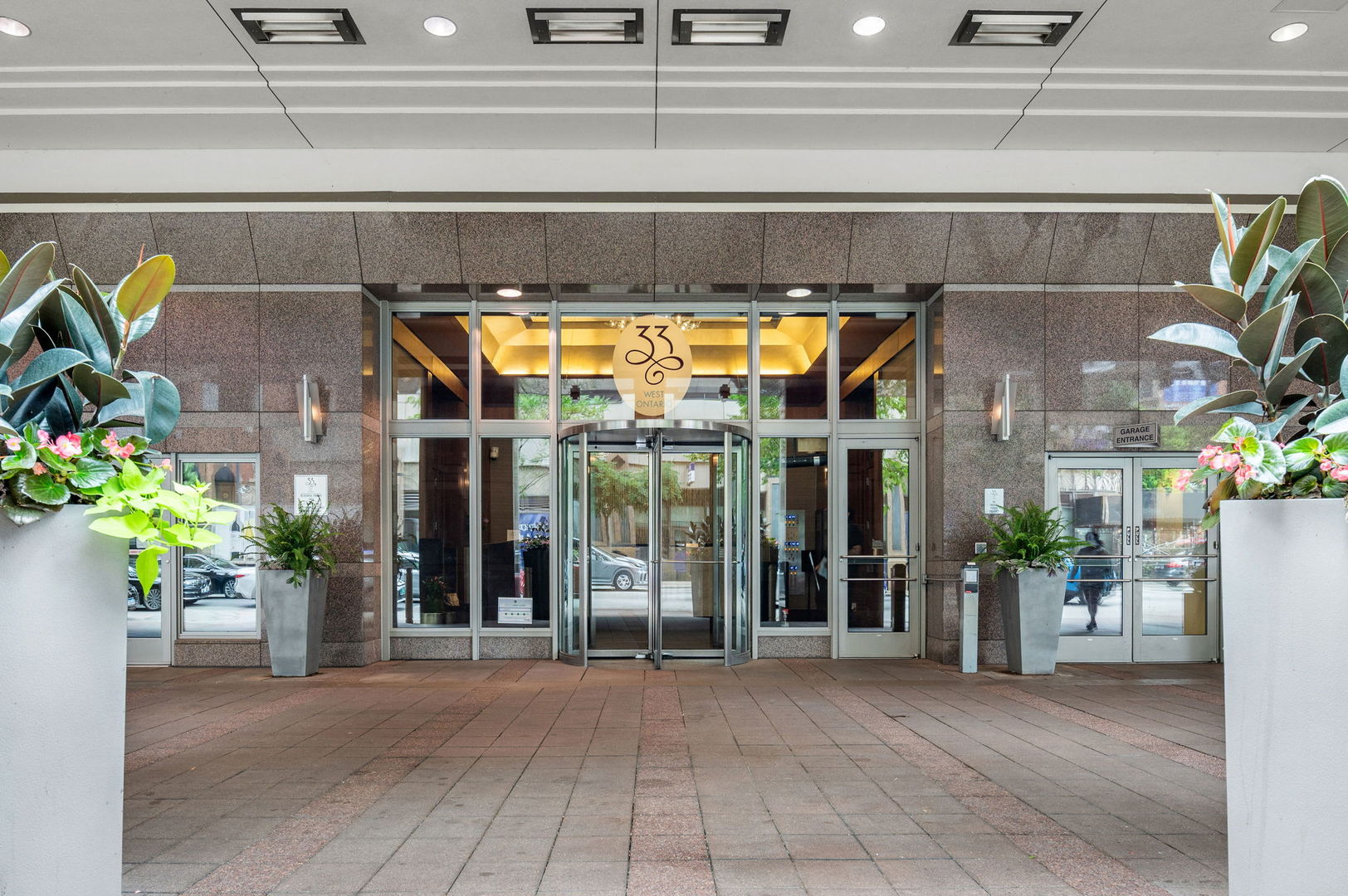33 W Ontario Street 37D