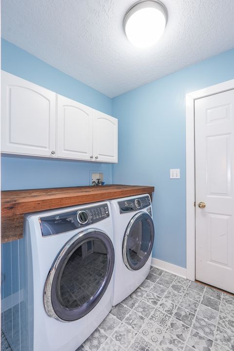 Tiny photo for 410 W Cook Street, Manteno, IL 60950 (MLS # 12559095)