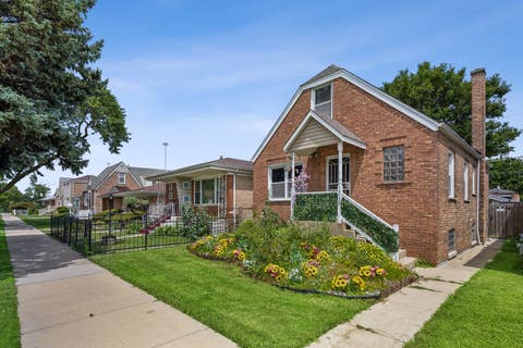 Tiny photo for 10029 S Indiana Avenue, Chicago, IL 60628 (MLS # 12699565)