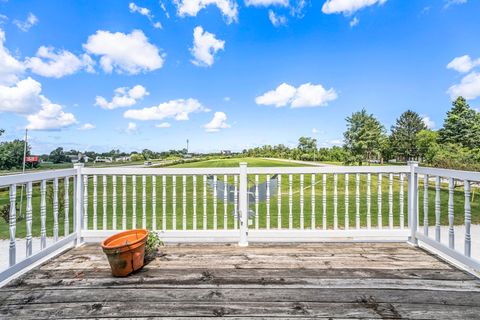 Tiny photo for 928 N Calumet Avenue, Chesterton, IN 46304 (MLS # 12628334)