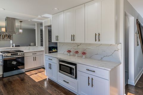 Tiny photo for 380 Ventura Club Drive, Roselle, IL 60172 (MLS # 12638990)