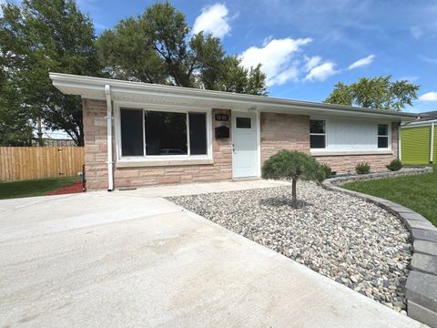 Tiny photo for 1855 Notre Dame St, Kankakee, IL 60901 (MLS # 12458228)