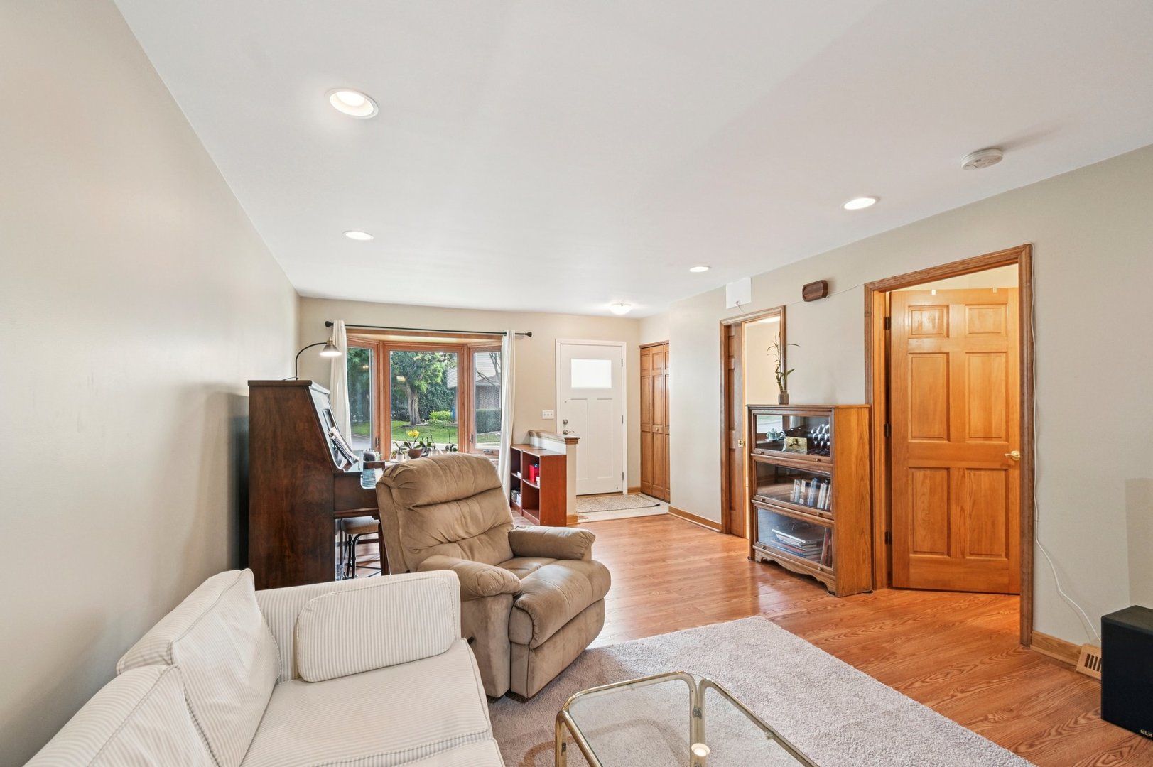 516 Blue Jay Court