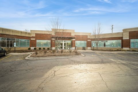 800 E Woodfield Road 115-116 Schaumburg IL 60173
