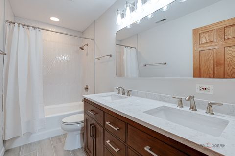 Tiny photo for 26371 N Elmwood Avenue, Mundelein, IL 60060 (MLS # 12435013)