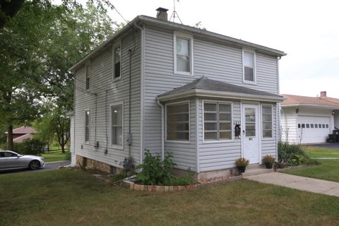Photo of 803 N Washington Avenue, Batavia, IL 60510 (MLS # 12765236)