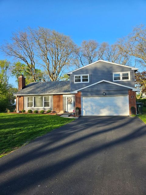8 W Emerson Street Arlington Heights IL 60005