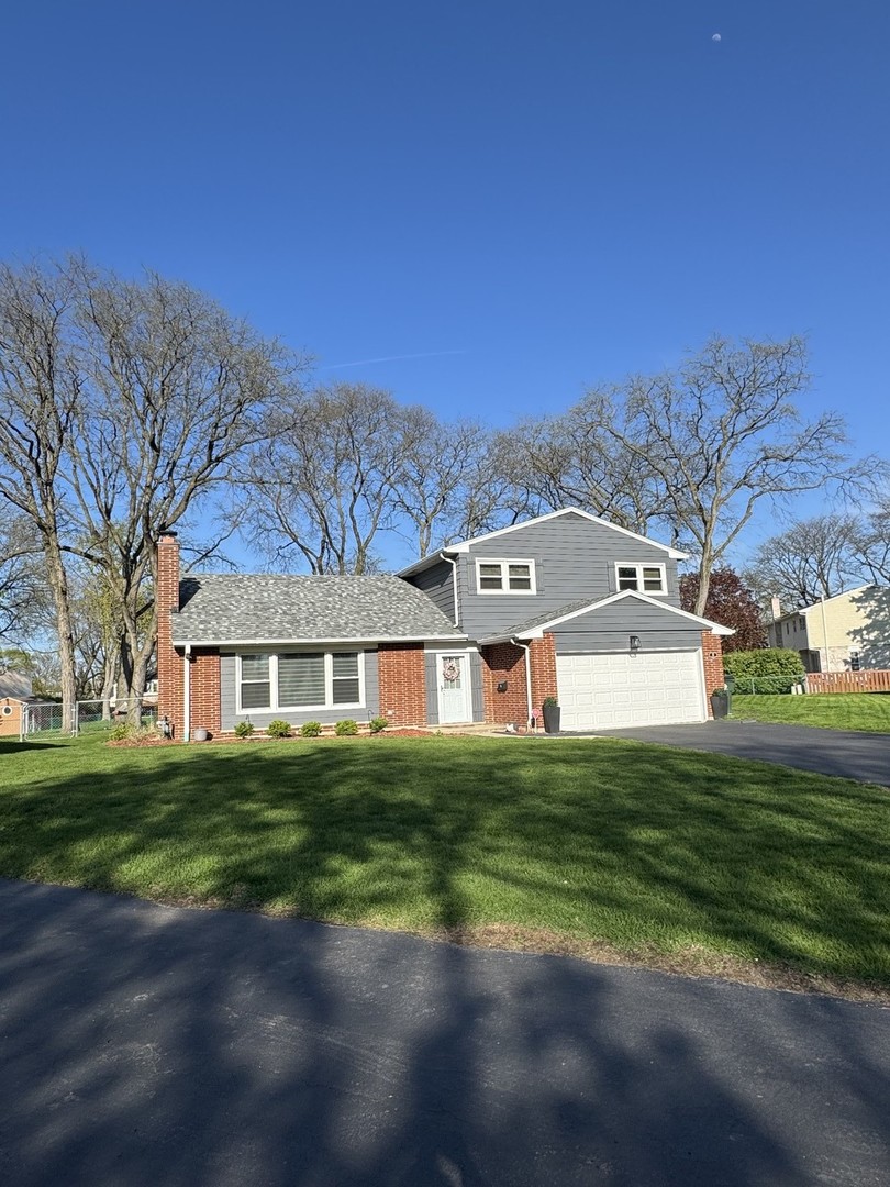 8 W Emerson Street