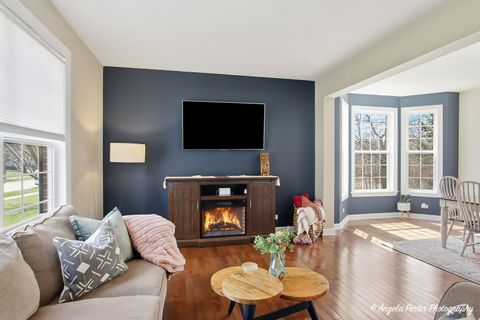 Tiny photo for 2275 Walnut Glen Boulevard, Island Lake, IL 60042 (MLS # 12597791)