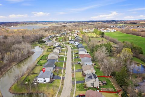 Tiny photo for 2275 Walnut Glen Boulevard, Island Lake, IL 60042 (MLS # 12597791)