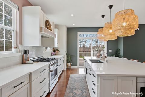 Tiny photo for 2275 Walnut Glen Boulevard, Island Lake, IL 60042 (MLS # 12597791)