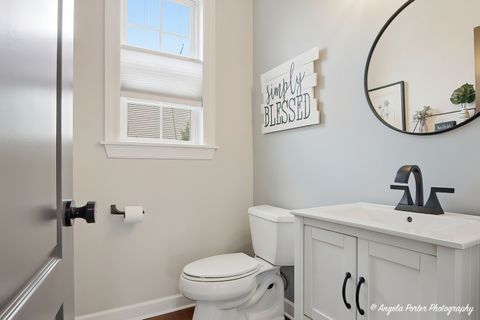 Tiny photo for 2275 Walnut Glen Boulevard, Island Lake, IL 60042 (MLS # 12597791)