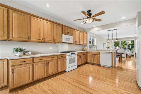 Tiny photo for 13802 Chestnut Lane, Huntley, IL 60142 (MLS # 12697440)