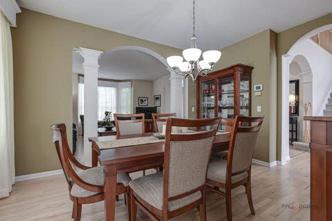 Tiny photo for 39 Amber Court, Lindenhurst, IL 60046 (MLS # 12718773)