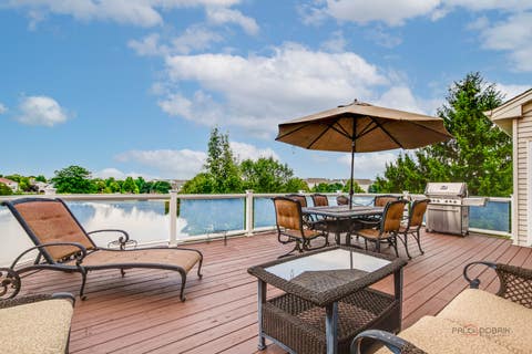 Tiny photo for 39 Amber Court, Lindenhurst, IL 60046 (MLS # 12718773)