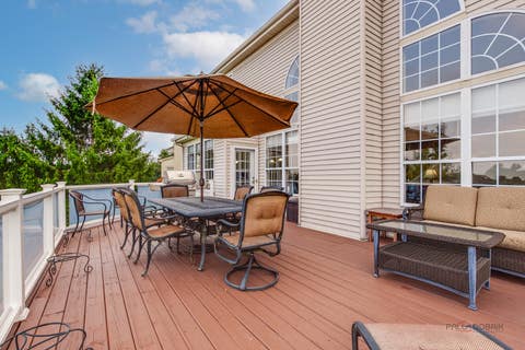Tiny photo for 39 Amber Court, Lindenhurst, IL 60046 (MLS # 12718773)