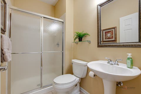 Tiny photo for 39 Amber Court, Lindenhurst, IL 60046 (MLS # 12718773)