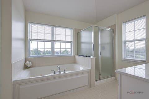 Tiny photo for 39 Amber Court, Lindenhurst, IL 60046 (MLS # 12718773)