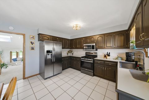 Tiny photo for 10816 Long Avenue, Oak Lawn, IL 60453 (MLS # 12662898)