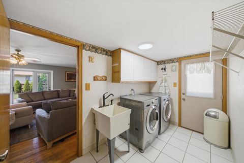 Tiny photo for 10816 Long Avenue, Oak Lawn, IL 60453 (MLS # 12662898)