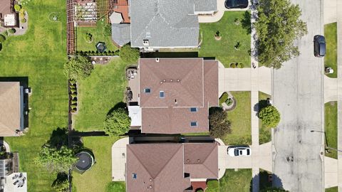 Tiny photo for 10816 Long Avenue, Oak Lawn, IL 60453 (MLS # 12662898)