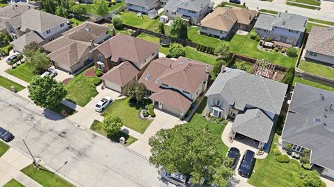 Tiny photo for 10816 Long Avenue, Oak Lawn, IL 60453 (MLS # 12662898)