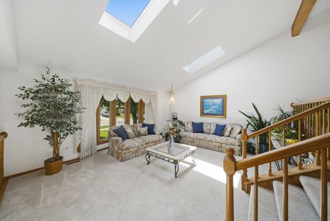 Tiny photo for 10816 Long Avenue, Oak Lawn, IL 60453 (MLS # 12662898)