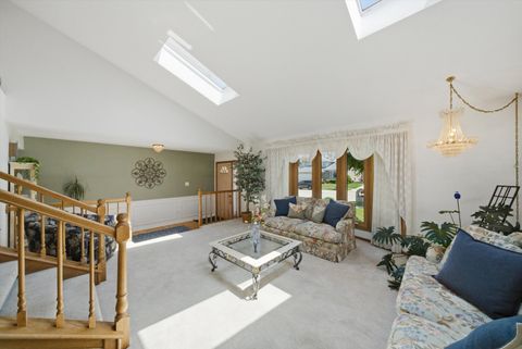 Tiny photo for 10816 Long Avenue, Oak Lawn, IL 60453 (MLS # 12662898)