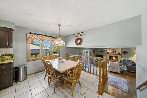 Tiny photo for 10816 Long Avenue, Oak Lawn, IL 60453 (MLS # 12662898)