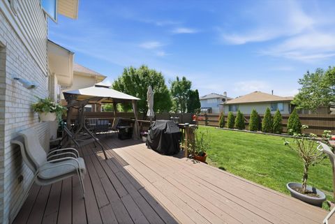 Tiny photo for 10816 Long Avenue, Oak Lawn, IL 60453 (MLS # 12662898)