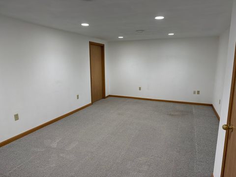 Tiny photo for 3130 Stowmarket Avenue, Rockford, IL 61109 (MLS # 12613419)