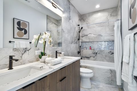 Tiny photo for 5620 N Francisco Avenue, Chicago, IL 60659 (MLS # 12570637)