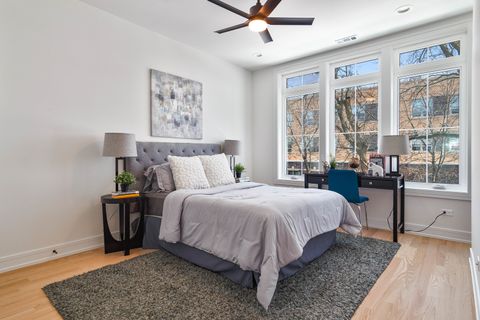 Tiny photo for 5620 N Francisco Avenue, Chicago, IL 60659 (MLS # 12570637)