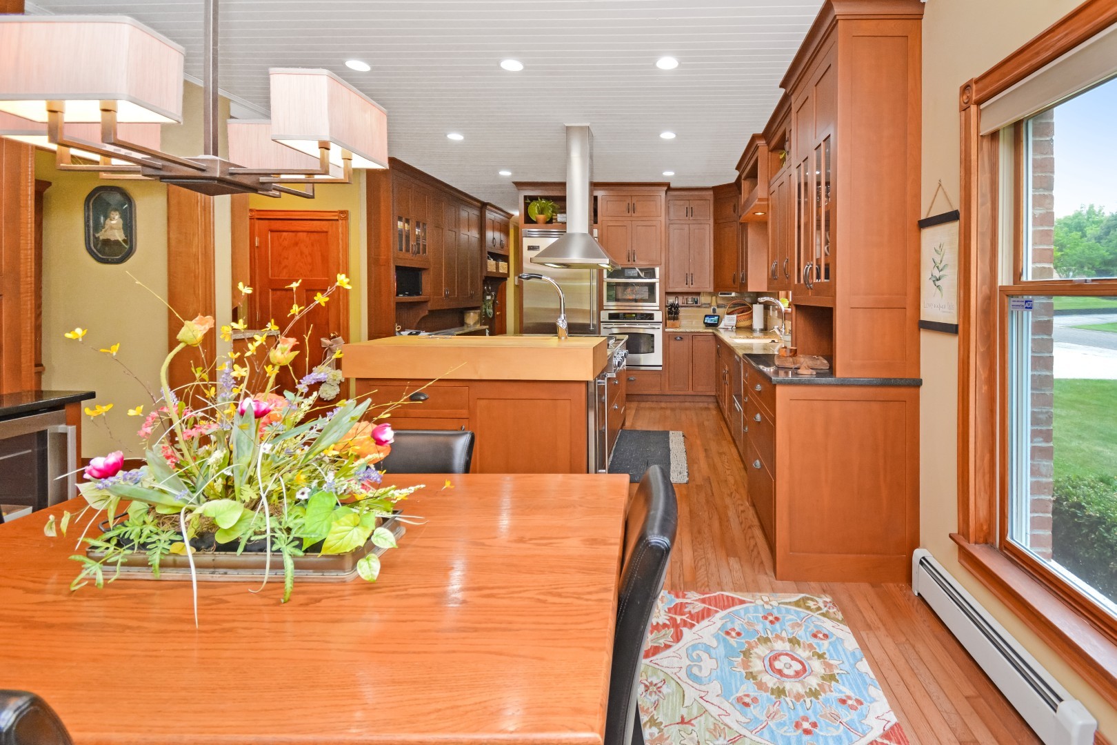 Bloomington, Illinois 61705, United States, 5 Bedrooms Bedrooms, ,5 BathroomsBathrooms,Residential,Active,213465