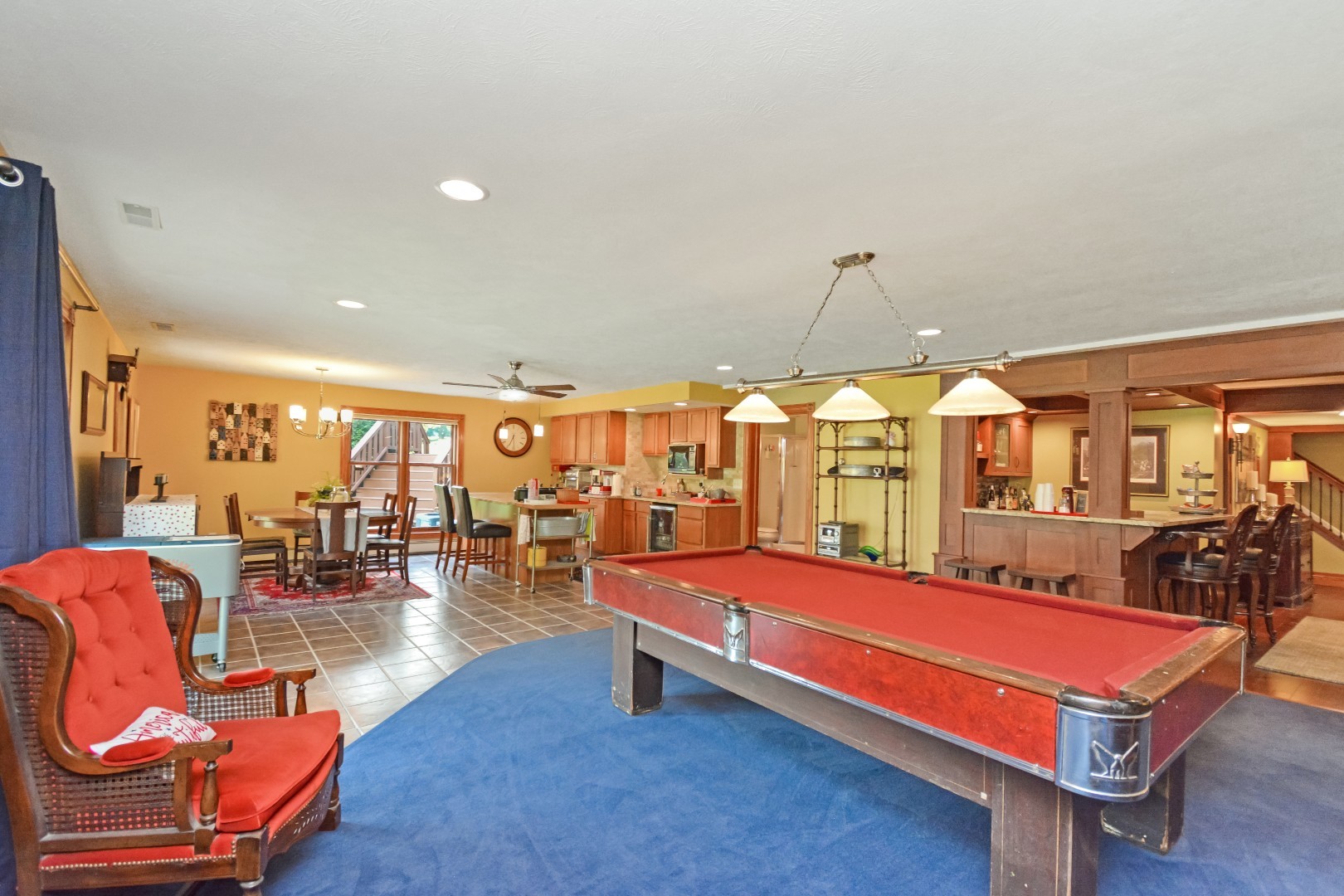 Bloomington, Illinois 61705, United States, 5 Bedrooms Bedrooms, ,5 BathroomsBathrooms,Residential,Active,213465