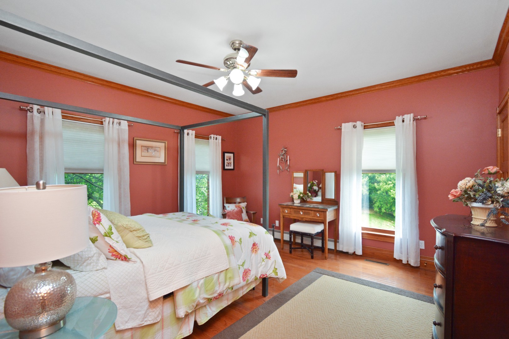 Bloomington, Illinois 61705, United States, 5 Bedrooms Bedrooms, ,5 BathroomsBathrooms,Residential,Active,213465