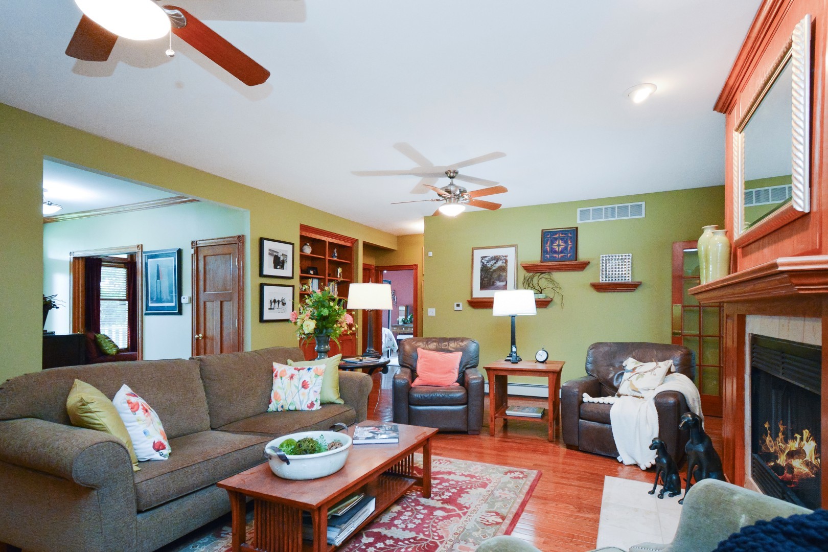 Bloomington, Illinois 61705, United States, 5 Bedrooms Bedrooms, ,5 BathroomsBathrooms,Residential,Active,213465