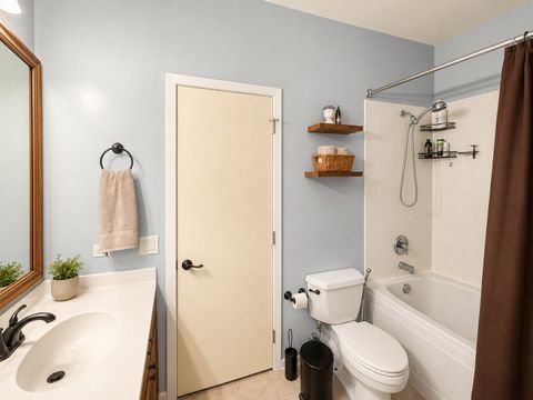 Tiny photo for 1935 N Fairfield Avenue #307, Chicago, IL 60647 (MLS # 12650883)