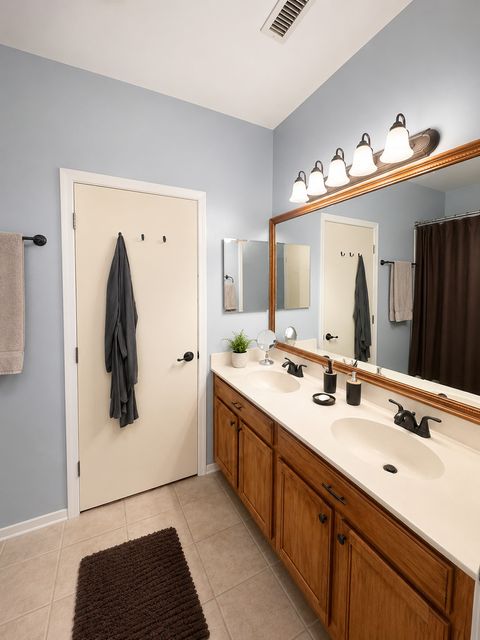 Tiny photo for 1935 N Fairfield Avenue #307, Chicago, IL 60647 (MLS # 12650883)