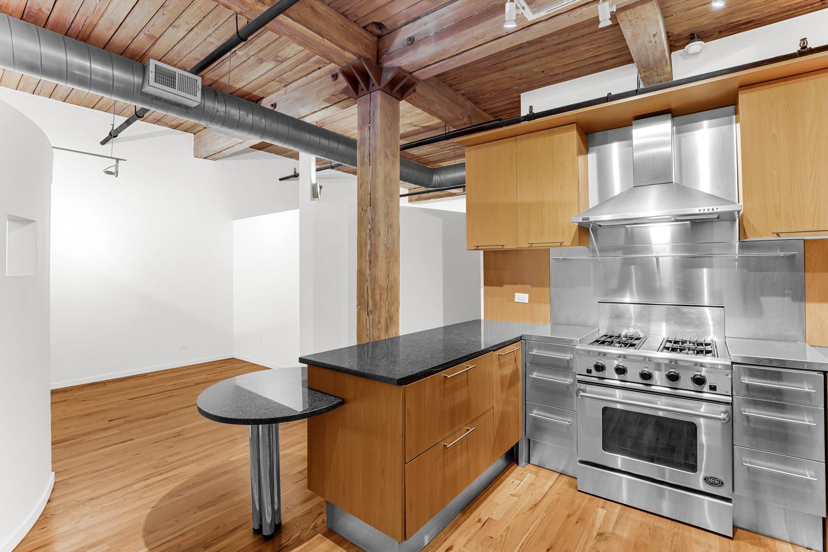 1000 W Washington Boulevard 232