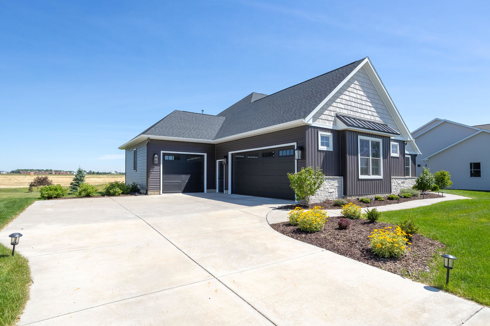 6888 Wilderness Pointe