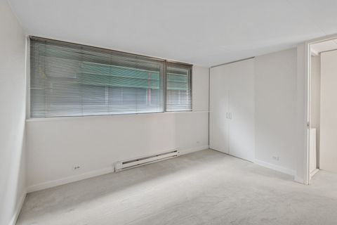 Tiny photo for 840 Michigan Avenue #10, Evanston, IL 60202 (MLS # 12523488)