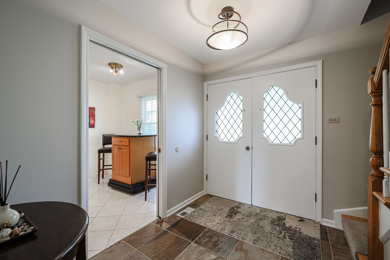 19W113 Avenue Normandy South