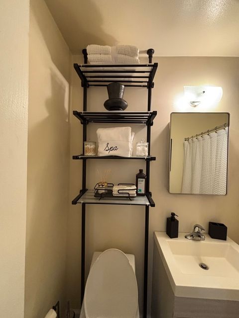 Tiny photo for 4800 S Lake Park Avenue #909A, Chicago, IL 60615 (MLS # 12460971)
