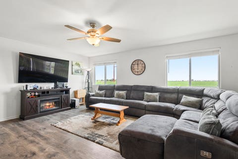 Tiny photo for 1902 Moran Drive, Shorewood, IL 60404 (MLS # 12728131)