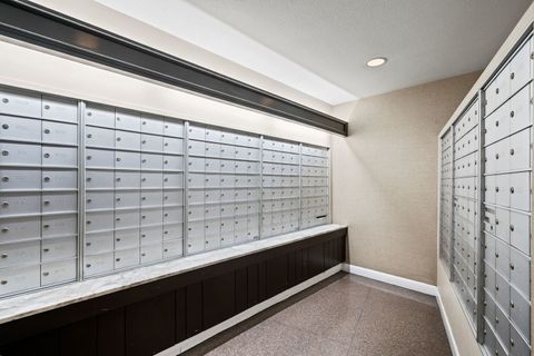 Tiny photo for 3930 N Pine Grove Avenue #2010, Chicago, IL 60613 (MLS # 12453239)