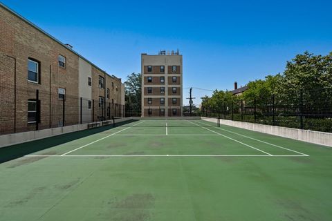 Tiny photo for 3930 N Pine Grove Avenue #2010, Chicago, IL 60613 (MLS # 12453239)
