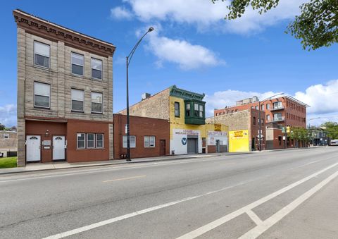2135 W Armitage Avenue Chicago IL 60647