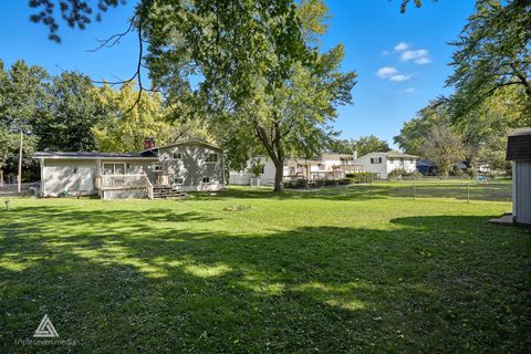 Tiny photo for 910 Dawn Court, DeKalb, IL 60115 (MLS # 12478861)