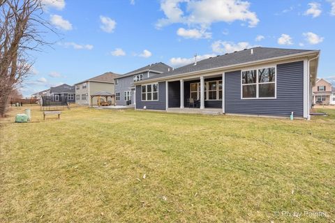 Tiny photo for South Elgin, IL 60177 (MLS # 12579115)